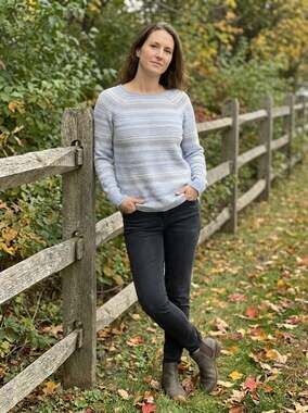 L.L. Bean Striped Knit Blue Beige Sweater - Size Medium